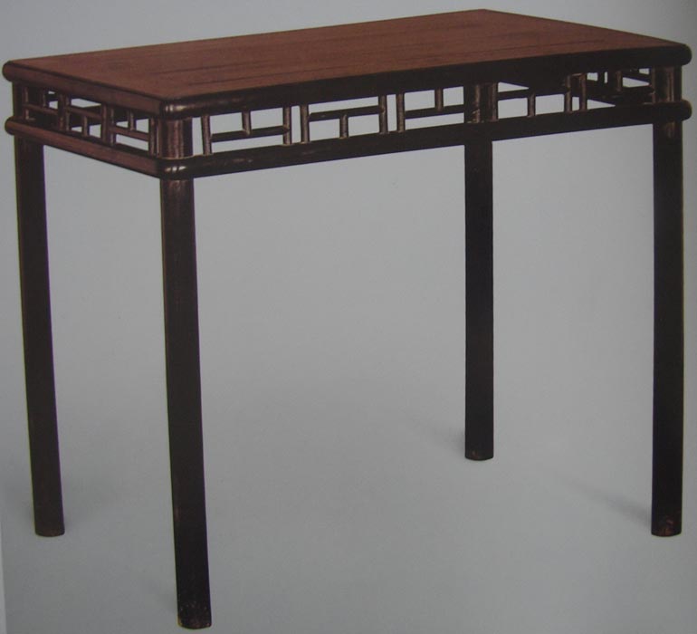 明式のテーブル